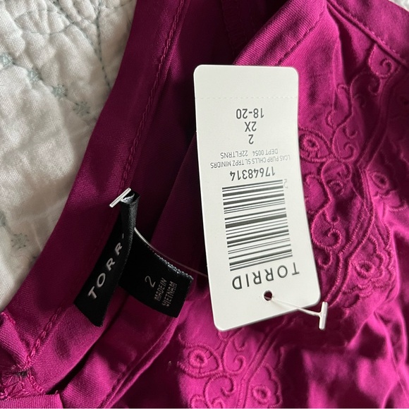 NWT Torrid Trapeze Embroidered Mini Dress, magenta Size 2 - Picture 2 of 7